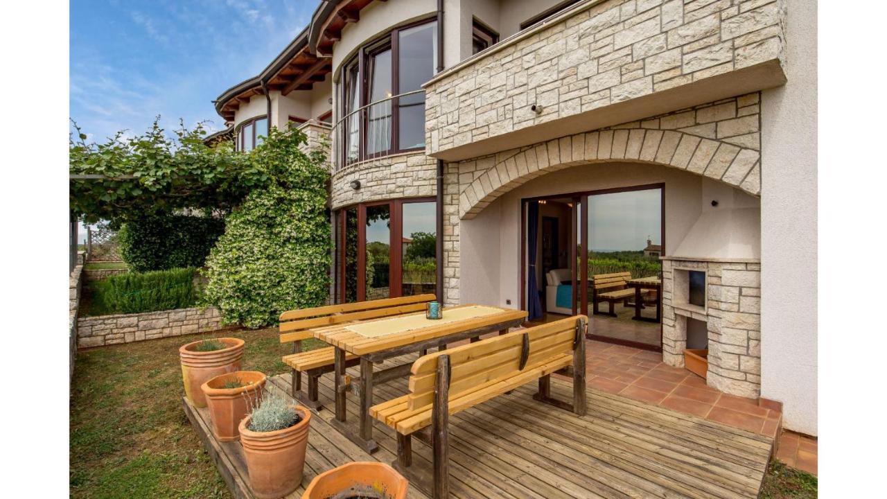 Holiday Home Bellavista Tar-Vabriga Exterior foto