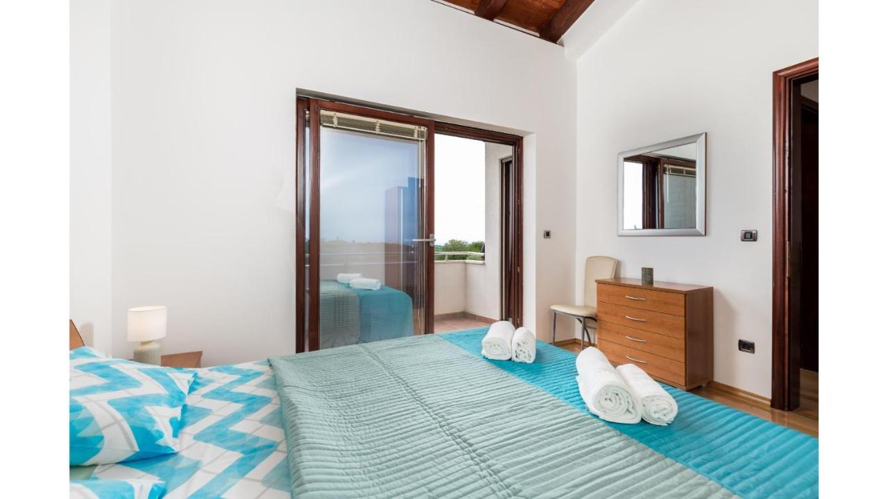 Holiday Home Bellavista Tar-Vabriga Exterior foto